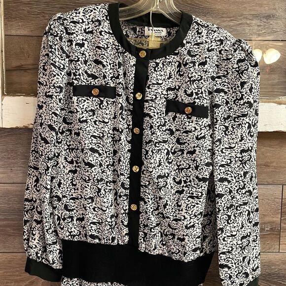 Evanna Petite Skirt Set , Size 10, Black and White Floral Print - Picture 3 of 12